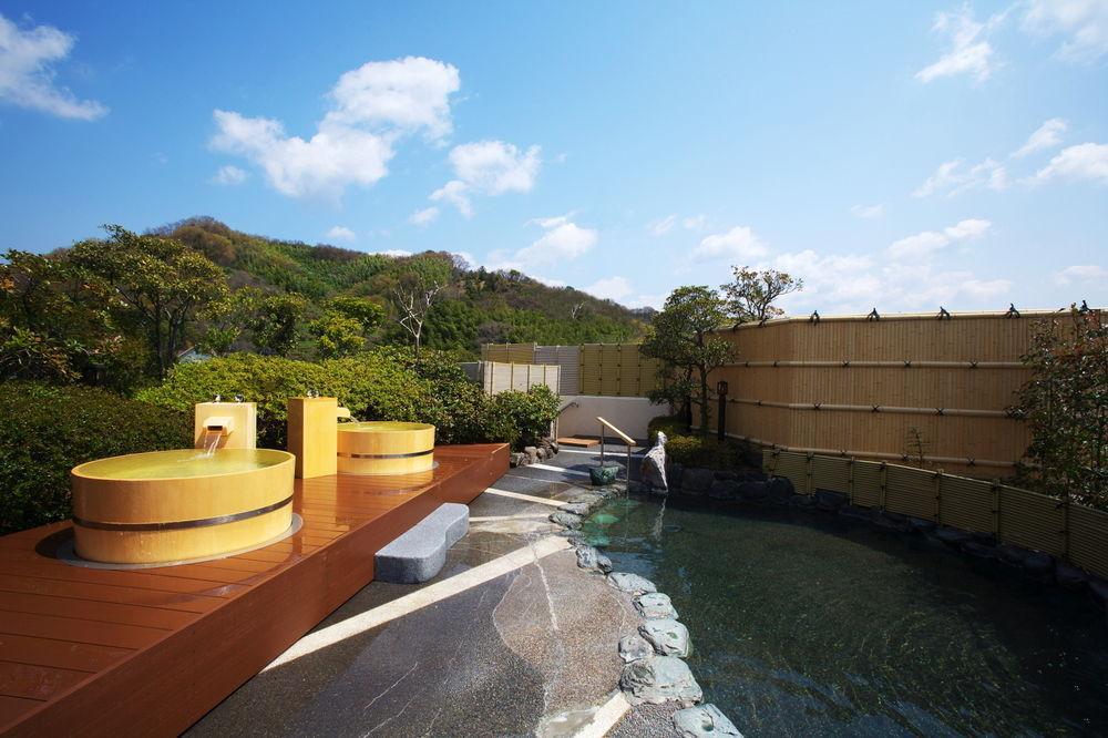 Hotel Chaharu Matsuyama  Zewnętrze zdjęcie