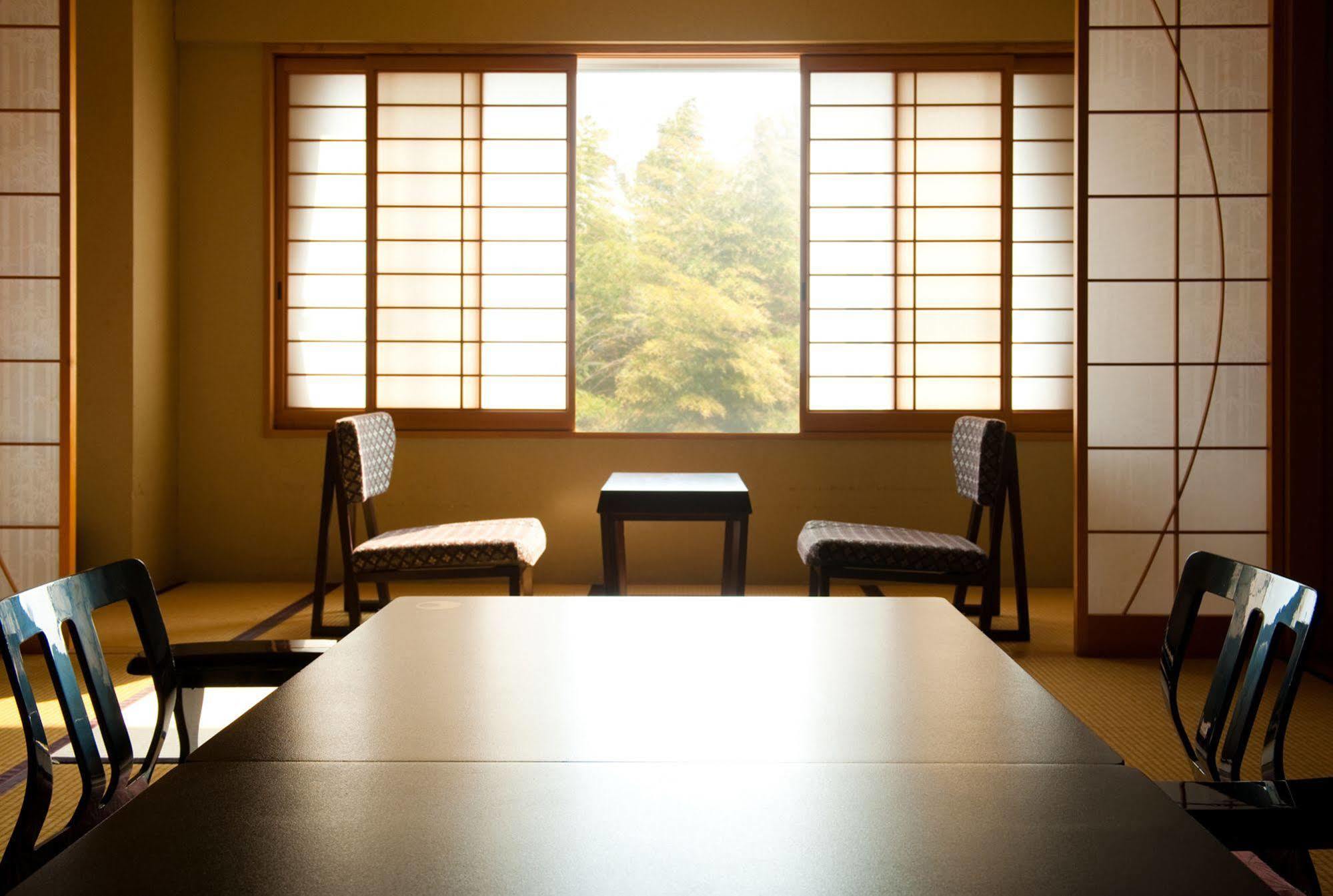 Hotel Chaharu Matsuyama  Zewnętrze zdjęcie