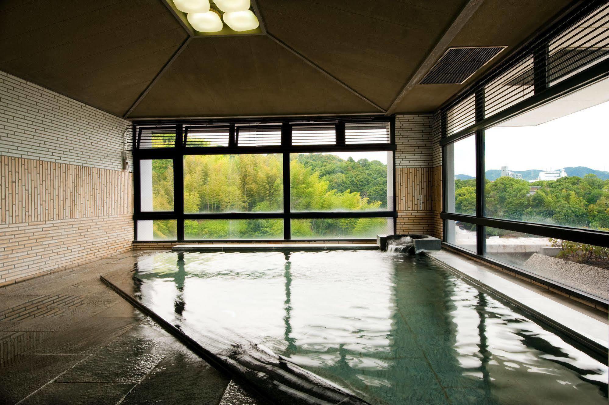 Hotel Chaharu Matsuyama  Zewnętrze zdjęcie