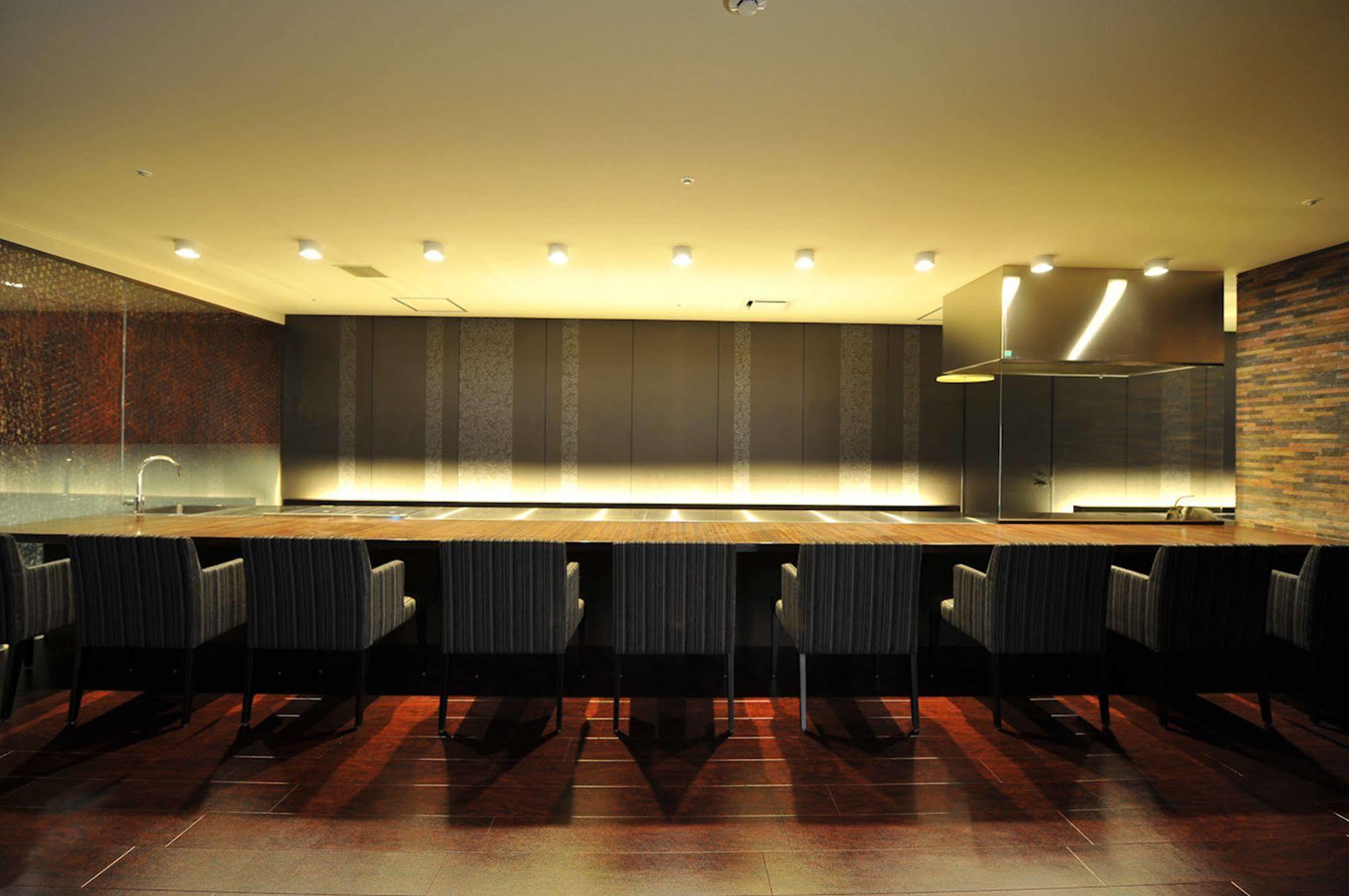 Hotel Chaharu Matsuyama  Zewnętrze zdjęcie