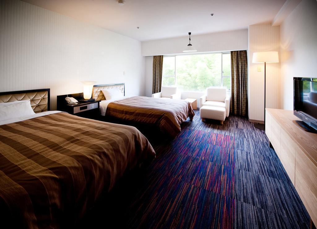Hotel Chaharu Matsuyama  Zewnętrze zdjęcie